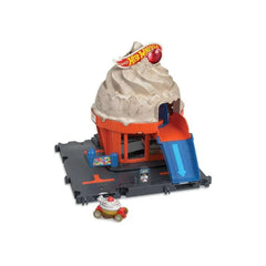 Hot Wheels City Downtown Ice Cream Swirl Playset | MTHWHKX38
