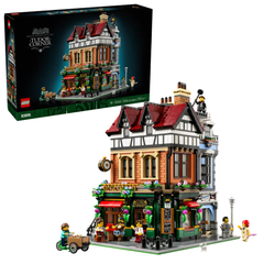 LEGO Tudor Corner Building Set | 10350