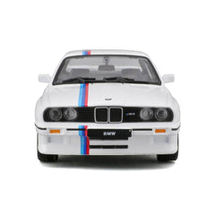Bburago BMW M3 E30 1988 1:24 Die-Cast Model Car - White | 18-21100W