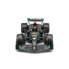 Bburago Mercedes-AMG F1 W14 E Performance #44 Lewis Hamilton 2023 1:24 Die-Cast Model Car with Driver Figurine | 18-28037H