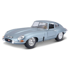 Bburago Jaguar E-Type Coupe 1961 1:18 Die-Cast Model Car