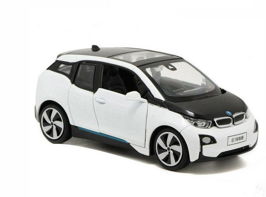 BMW i3 Licensed RC Car with Steering Wheel Remote | 70500